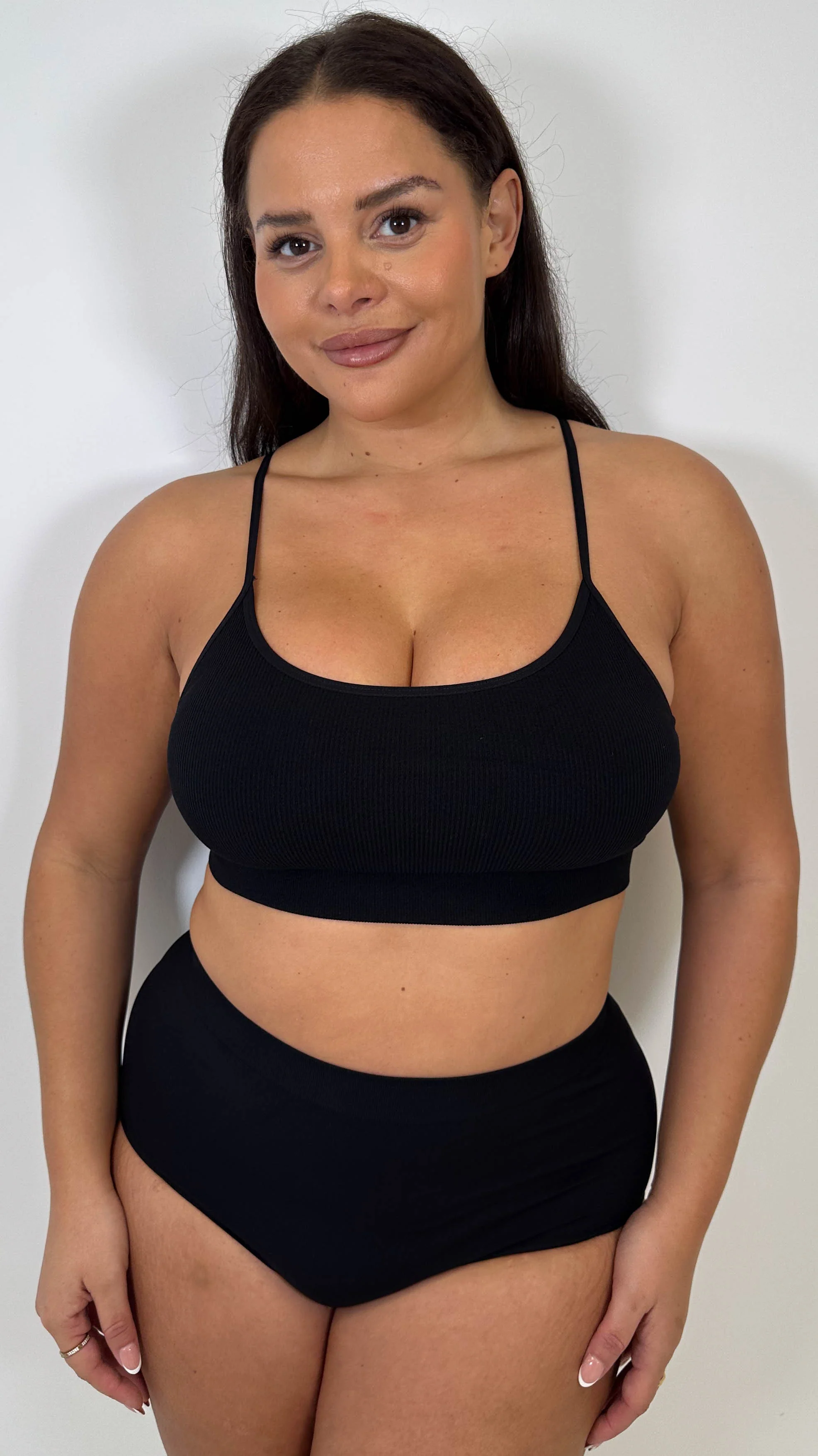 Ribbed Seam-Free Bralette Black - Insurauncei