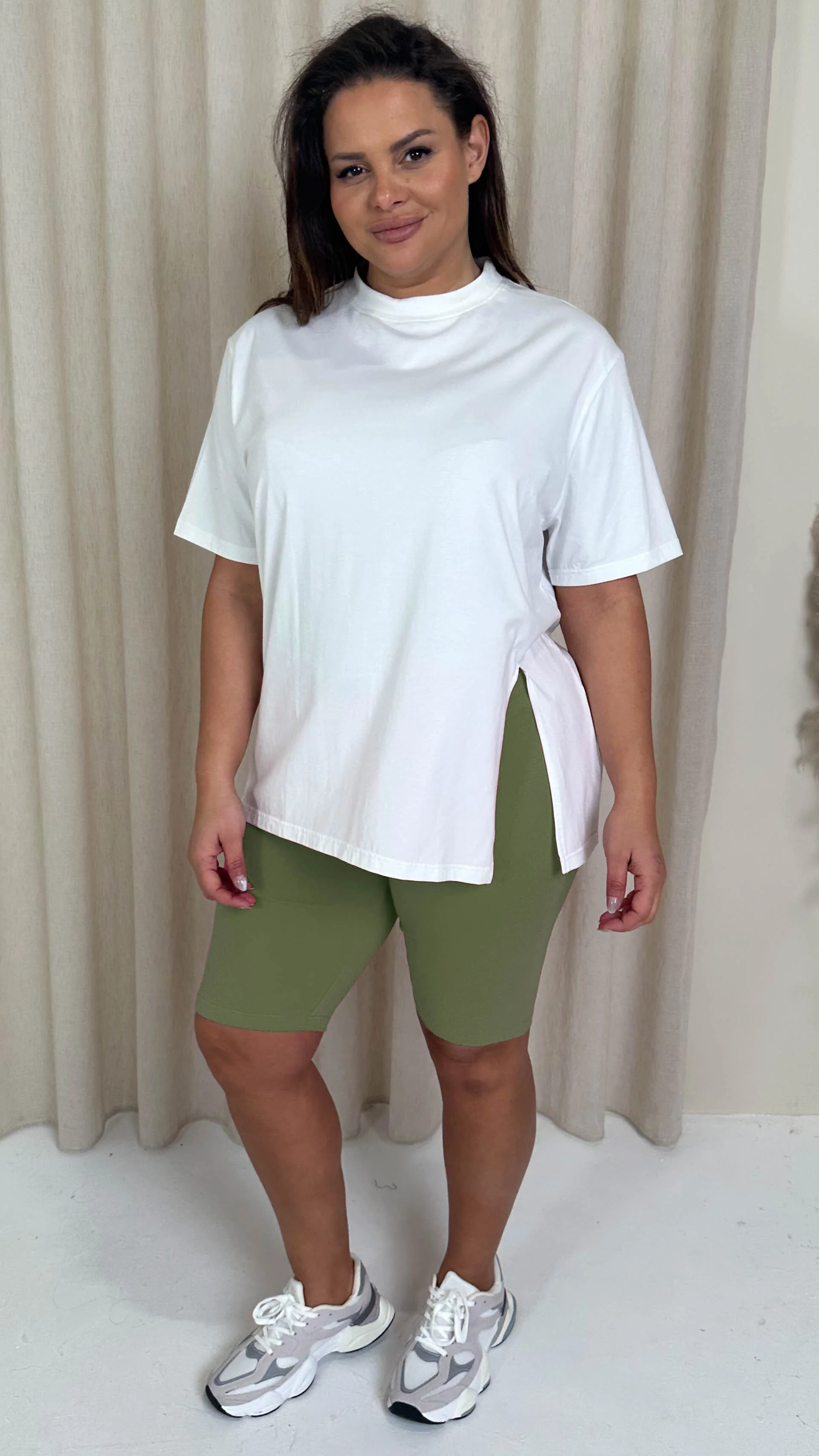 CurveWow Basic Cycling Short Khaki - Insurauncei