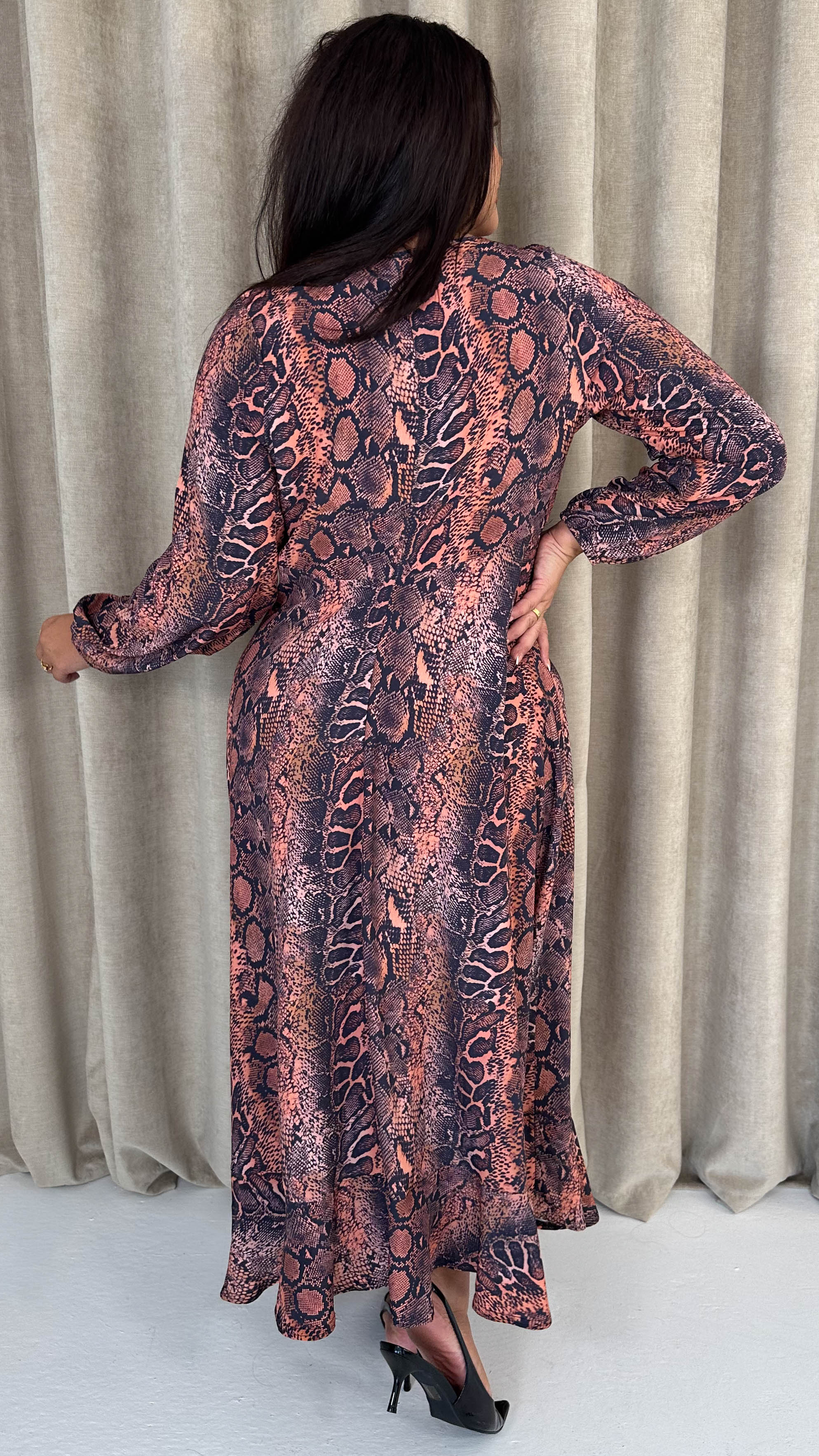 CurveWow Lace Front Frill Hem Midi Dress Snake - Insurauncei