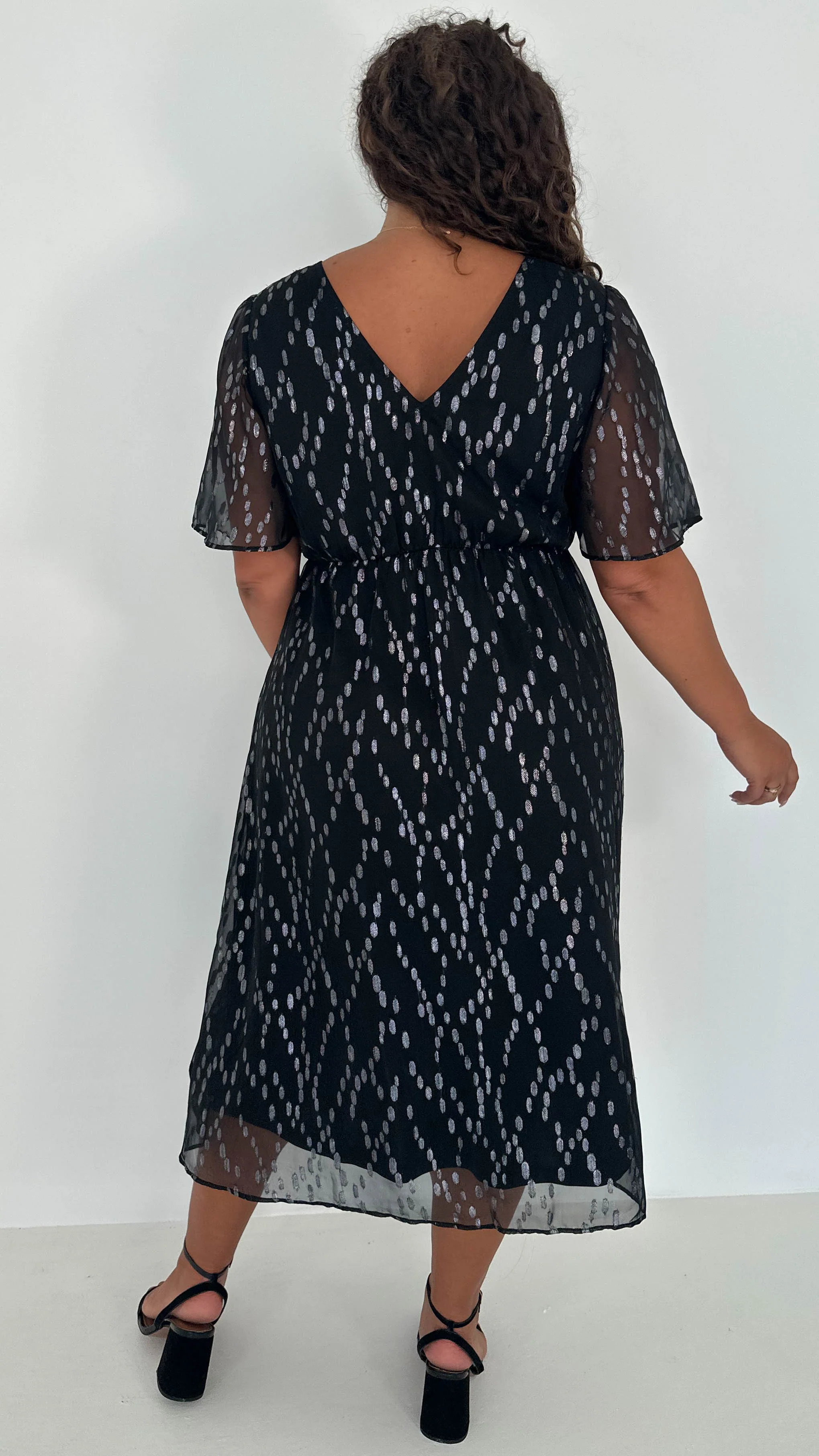 CurveWow Foil Tie Front Midi Dress Black Silver - Insurauncei