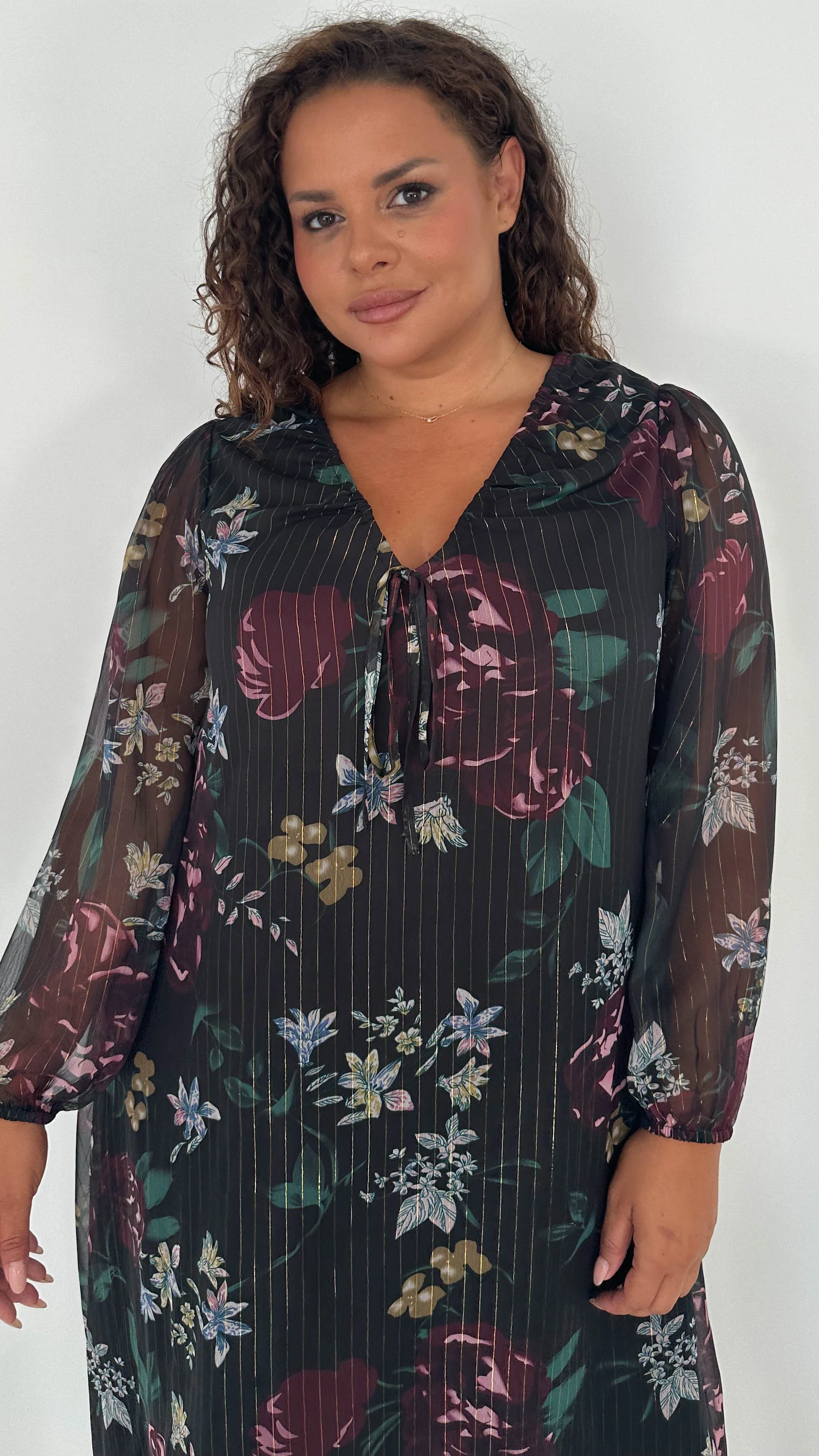 CurveWow V-Neck Tie Detail Maxi Dress Black Floral - Insurauncei