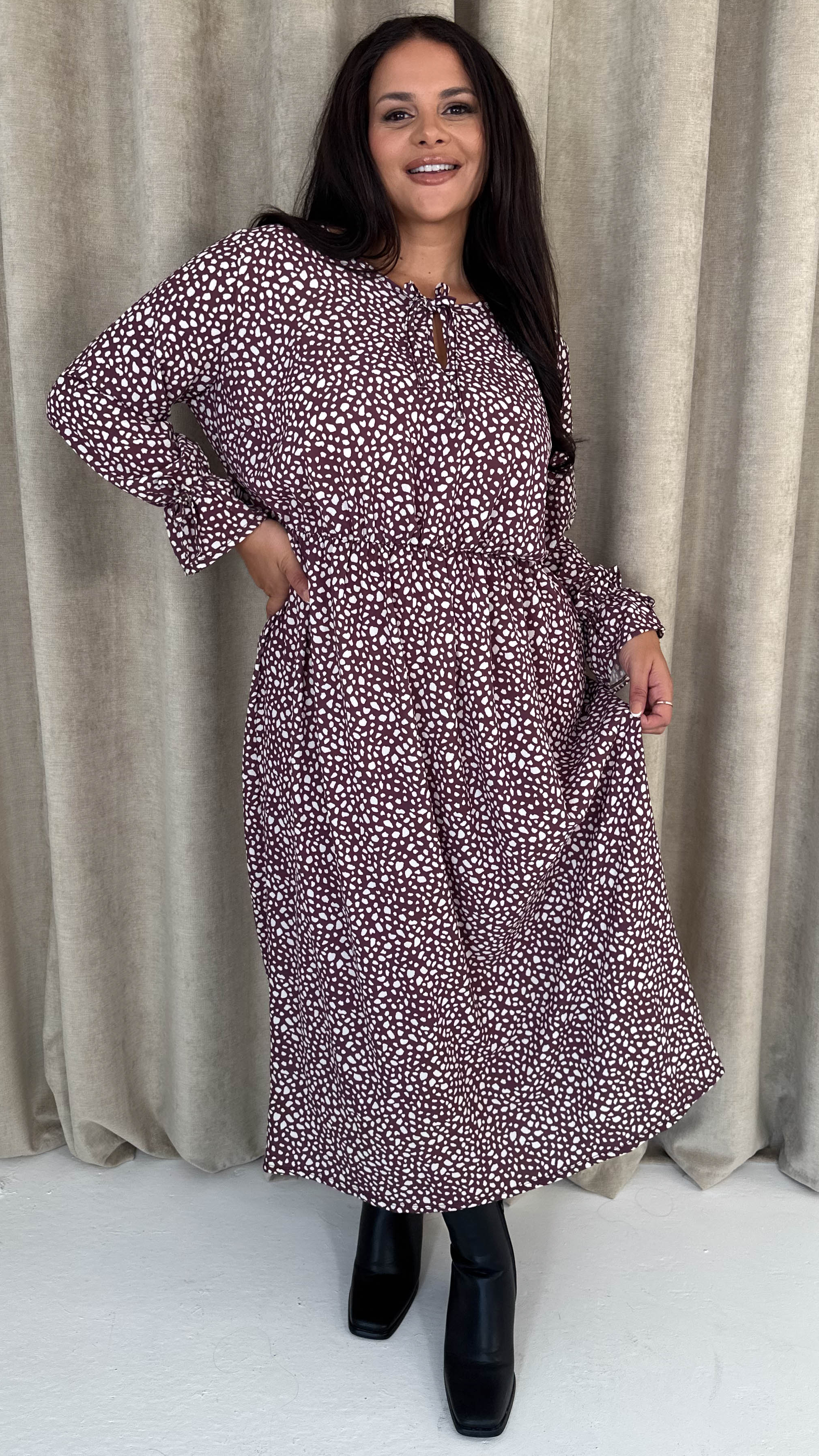 CurveWow Tie Cuff Midaxi Dress Plum Animal - Insurauncei