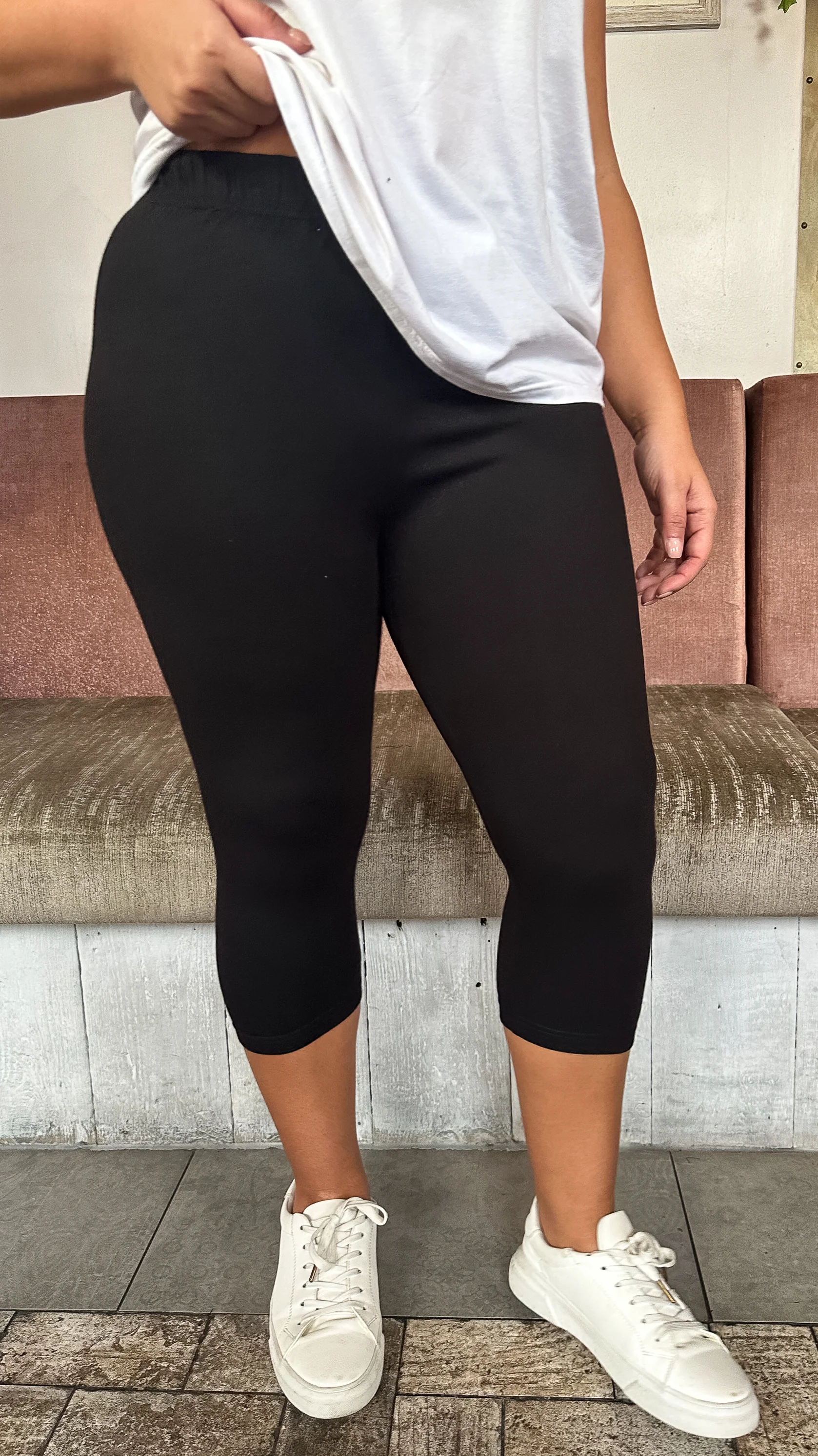 CurveWow Basic Cropped Leggings Black - Insurauncei