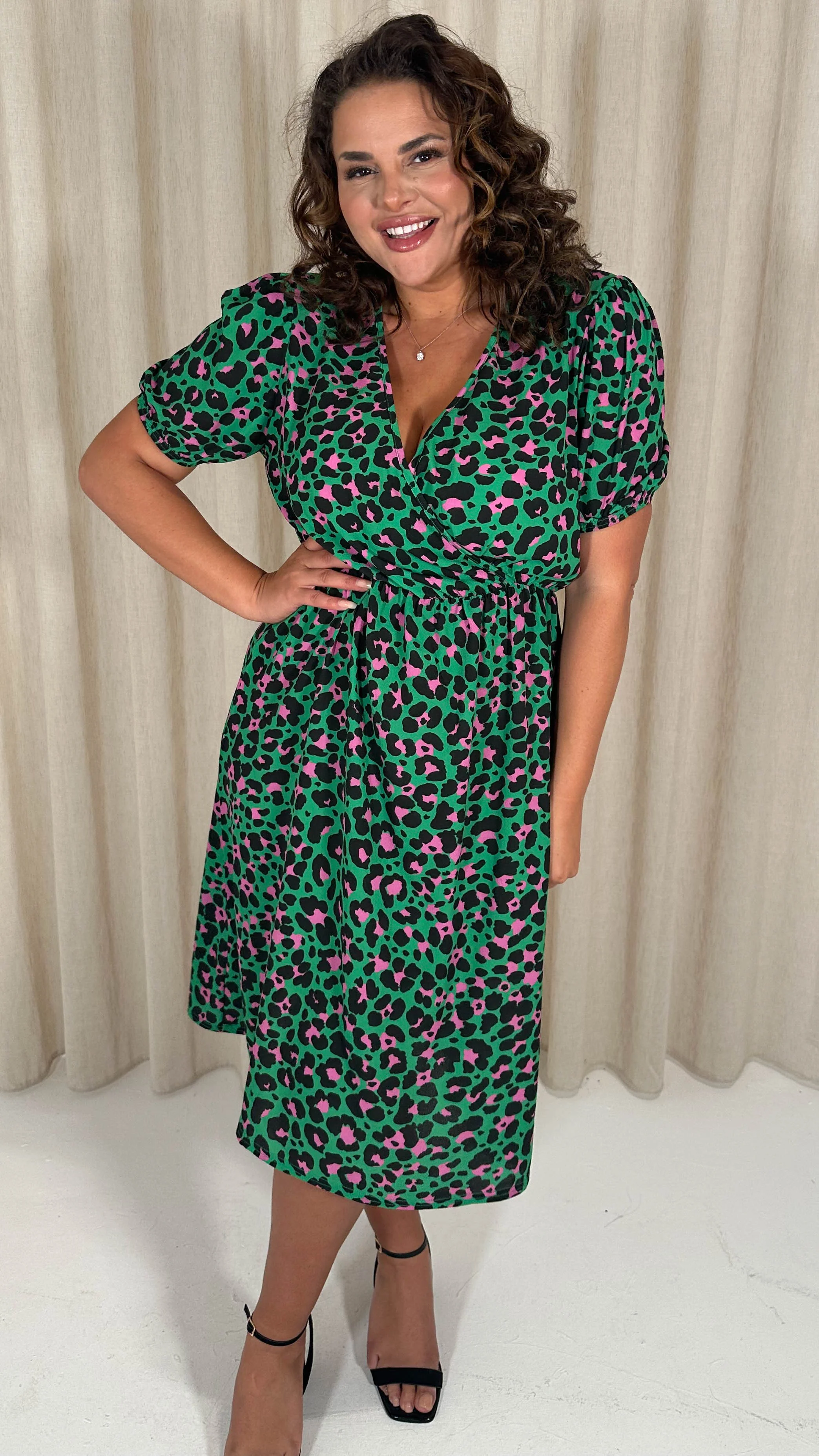 CurveWow Puff Sleeve Wrap Midi Dress Green Animal - Insurauncei
