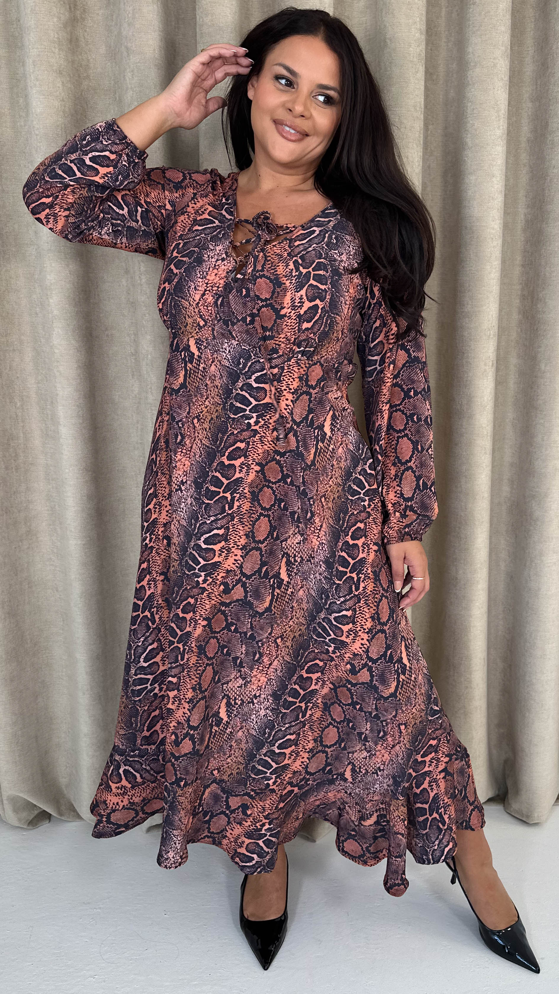 CurveWow Lace Front Frill Hem Midi Dress Snake - Insurauncei