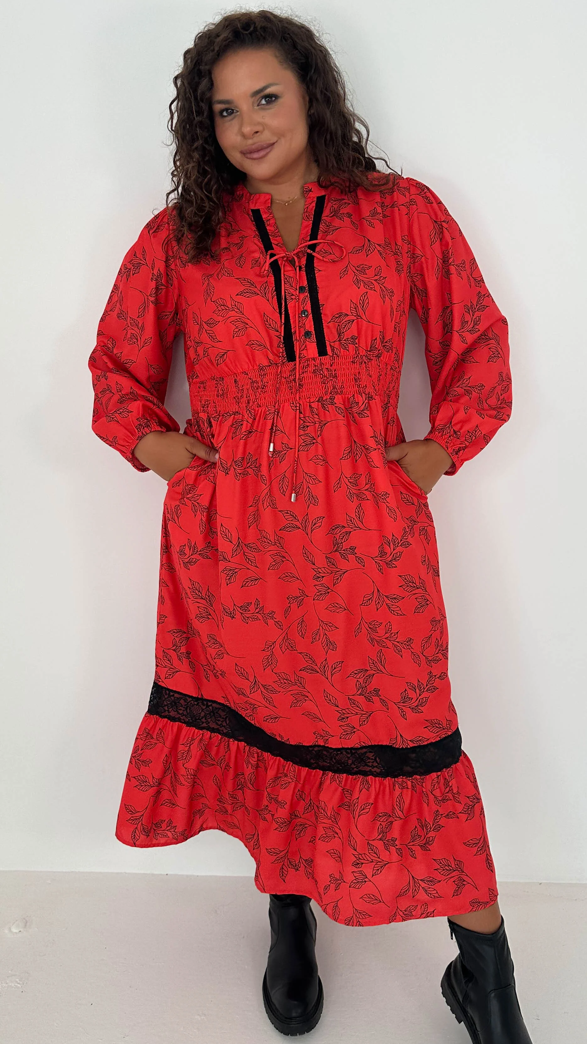 CurveWow Lace Insert Printed Midi Dress Red Leaf - Insurauncei