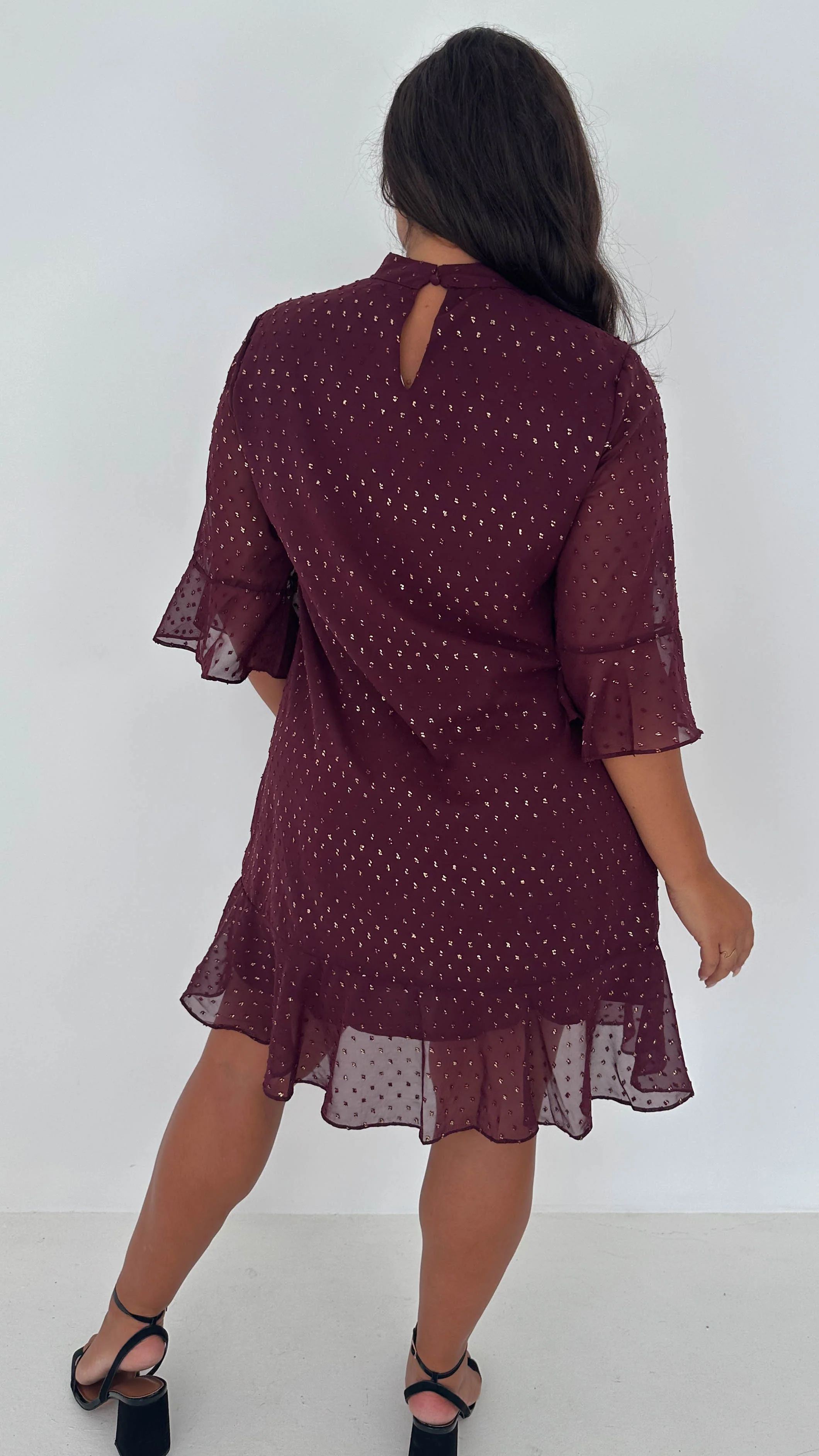 CurveWow Gold Spot Keyhole Shift Dress Plum - Insurauncei