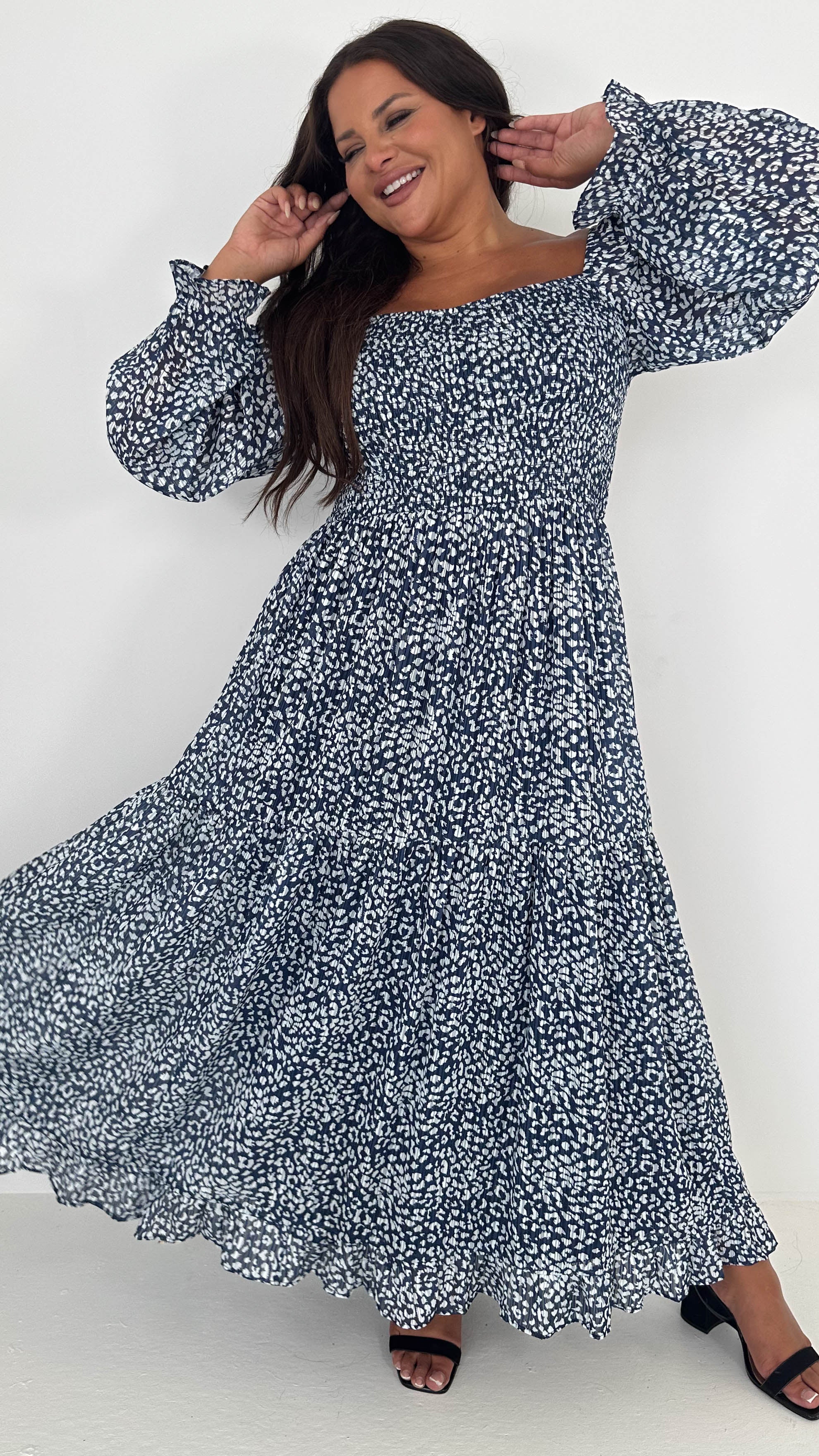 CurveWow Shirred Top Maxi Dress Animal - Insurauncei