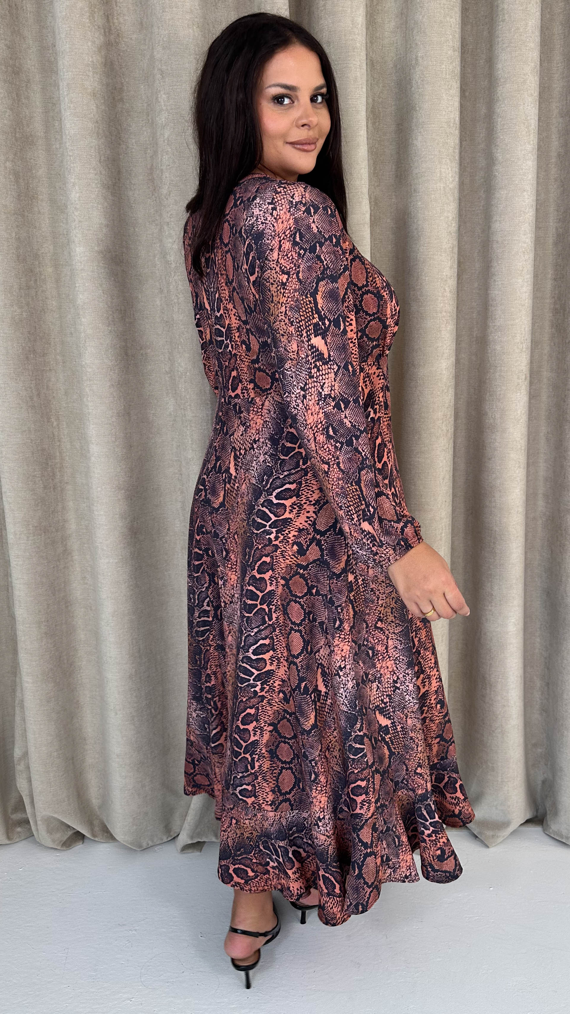 CurveWow Lace Front Frill Hem Midi Dress Snake - Insurauncei