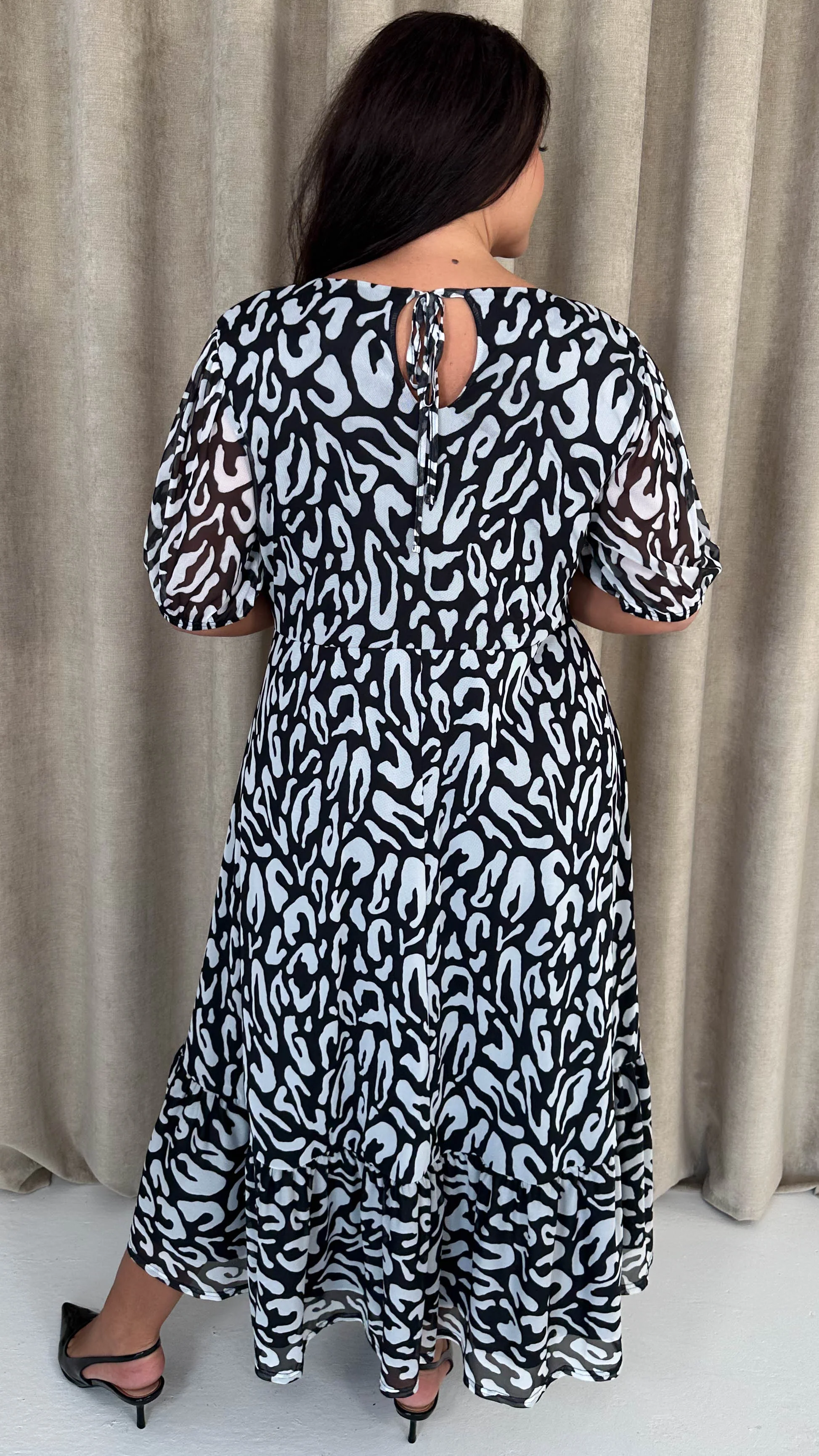 CurveWow Mesh Puff Sleeve Dress Black Leopard - Insurauncei