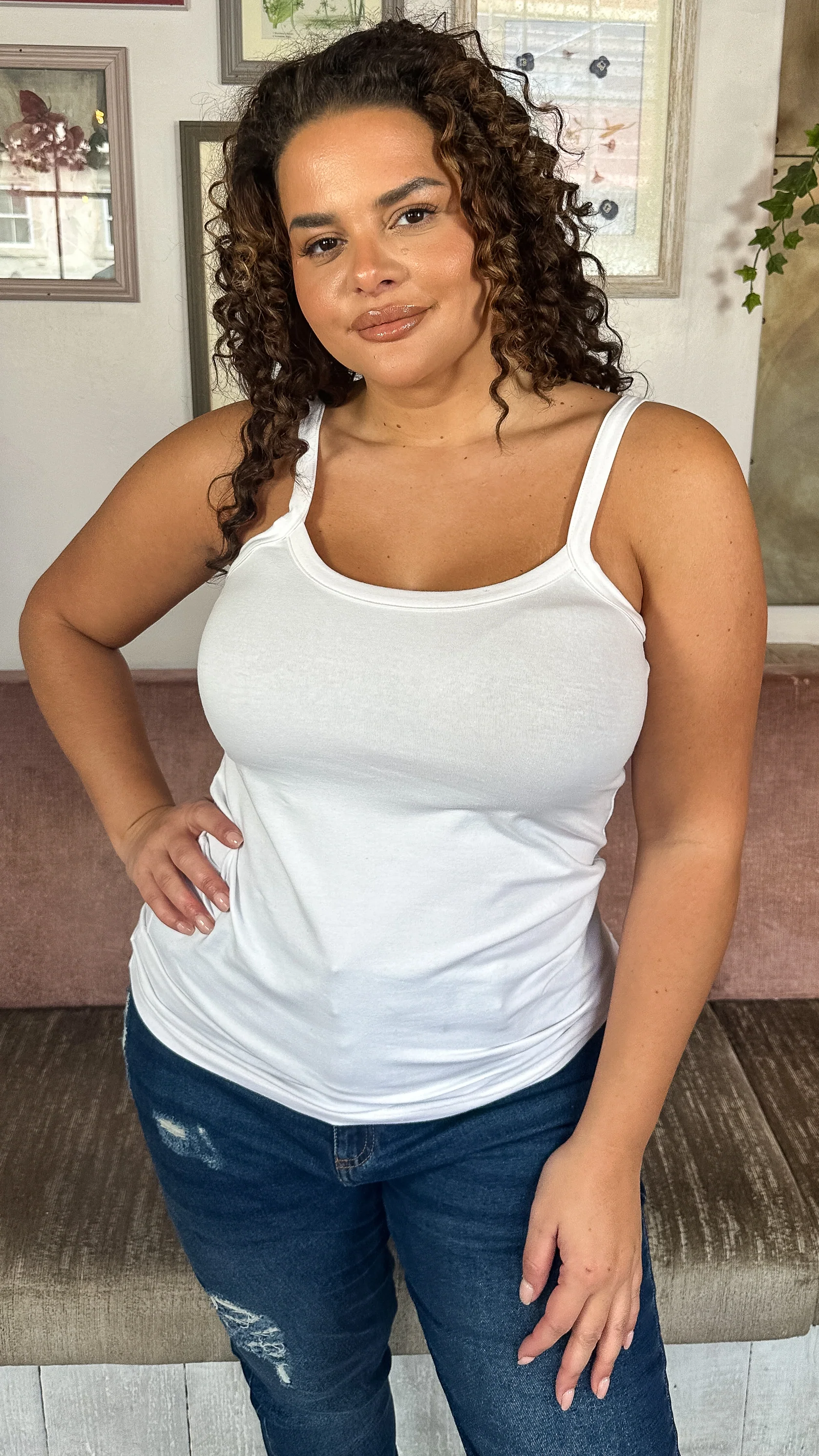 CurveWow Basic Cami Top White - Insurauncei