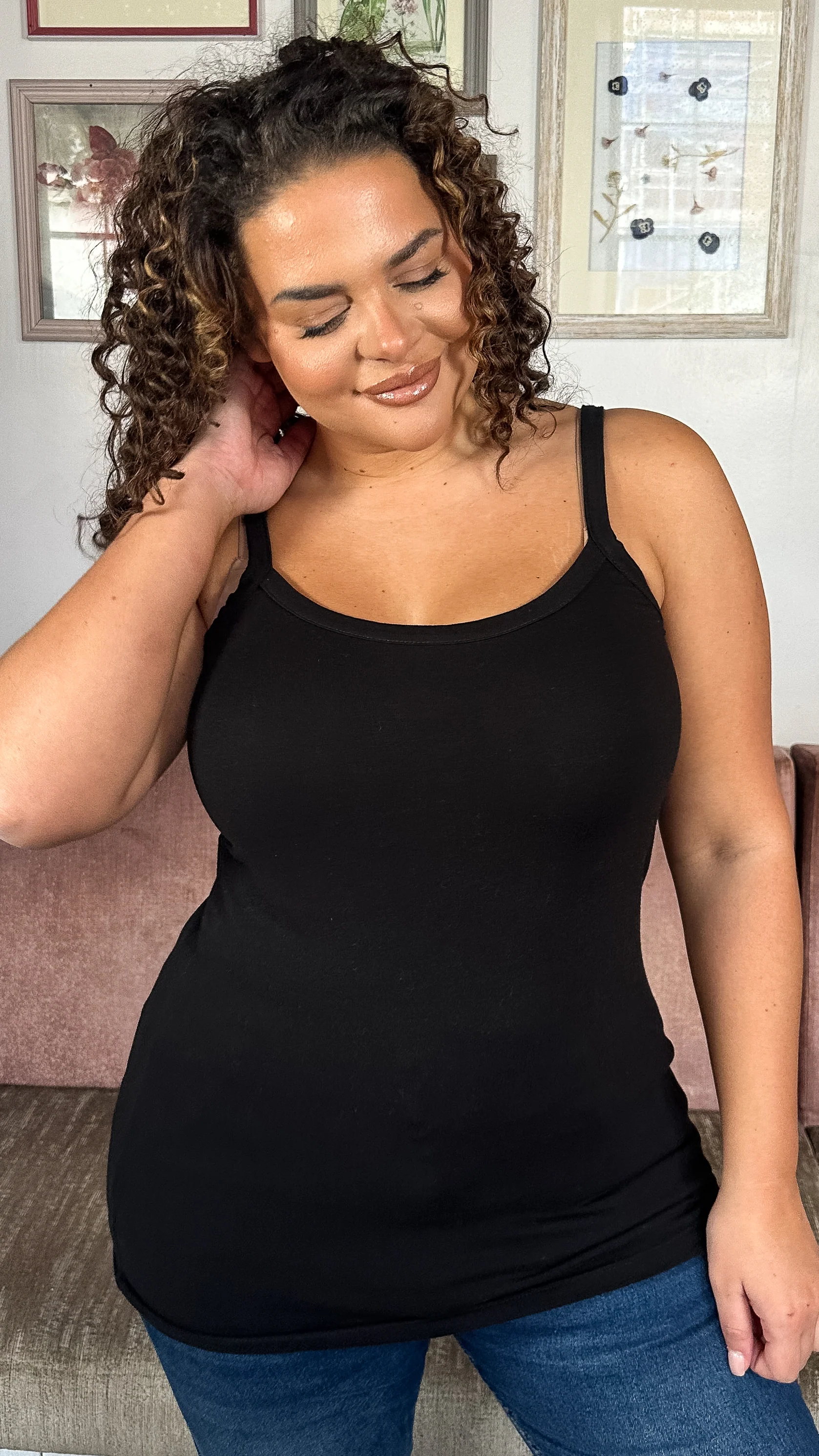 CurveWow Basic Cami Top Black - Insurauncei