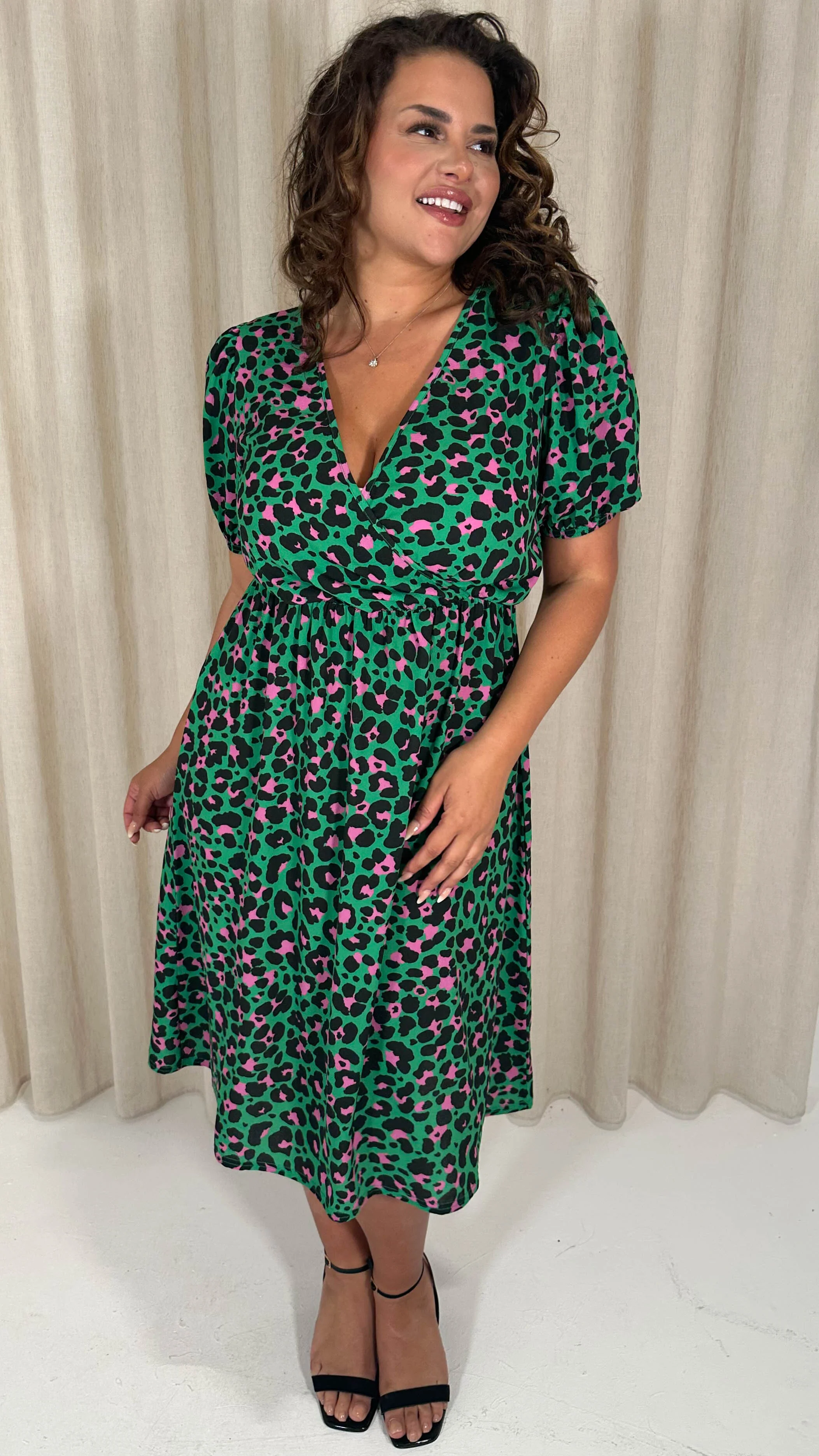 CurveWow Puff Sleeve Wrap Midi Dress Green Animal - Insurauncei